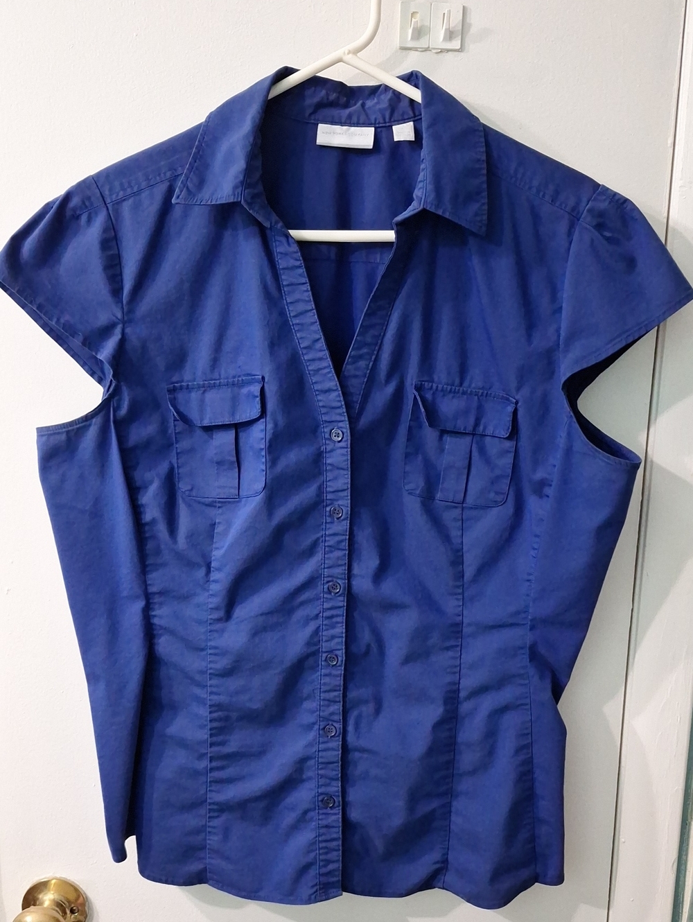 New York & Company Royal Blue Short-Sleeve Button-Down Shirt